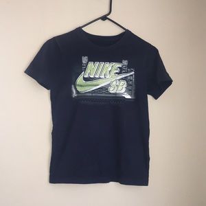 Nike T-shirt